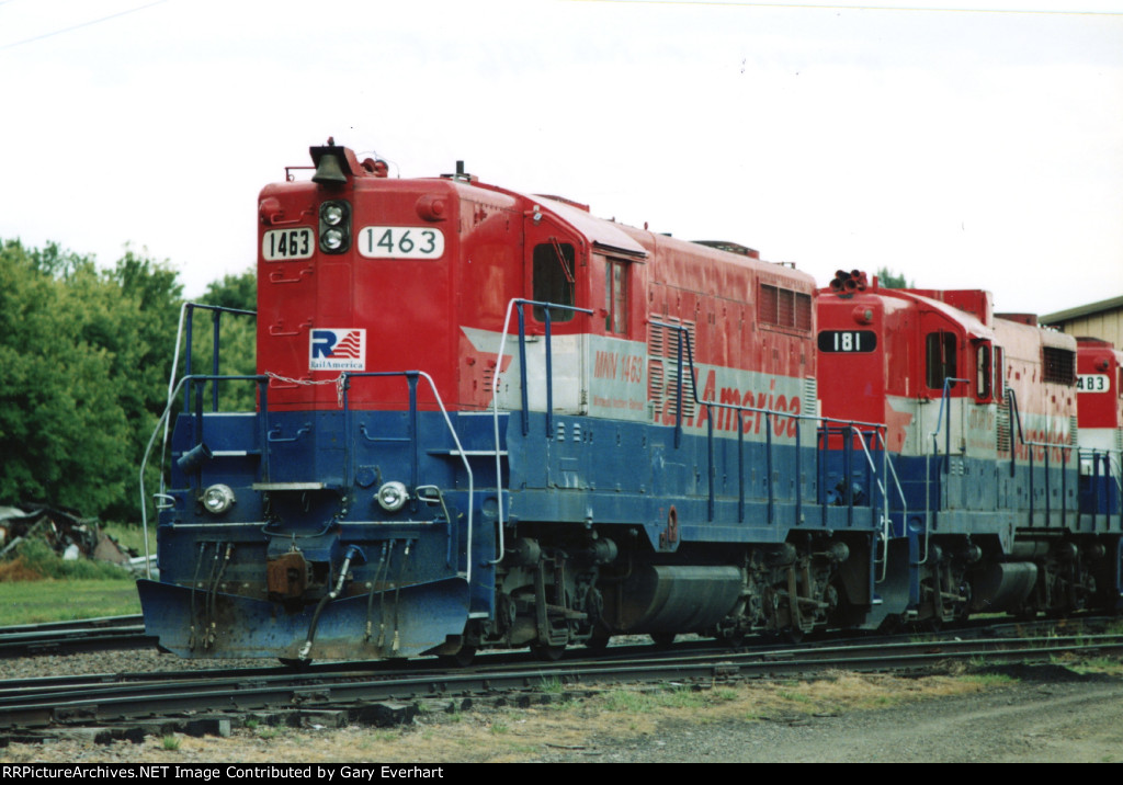 MNN GP9 1463 - Minnesota Northern RR